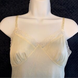 Vintage Cream Lace Chemise